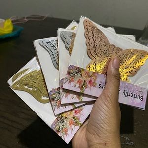 Room Decorations (Comes in Silver,Gold, And Rose Gold!)